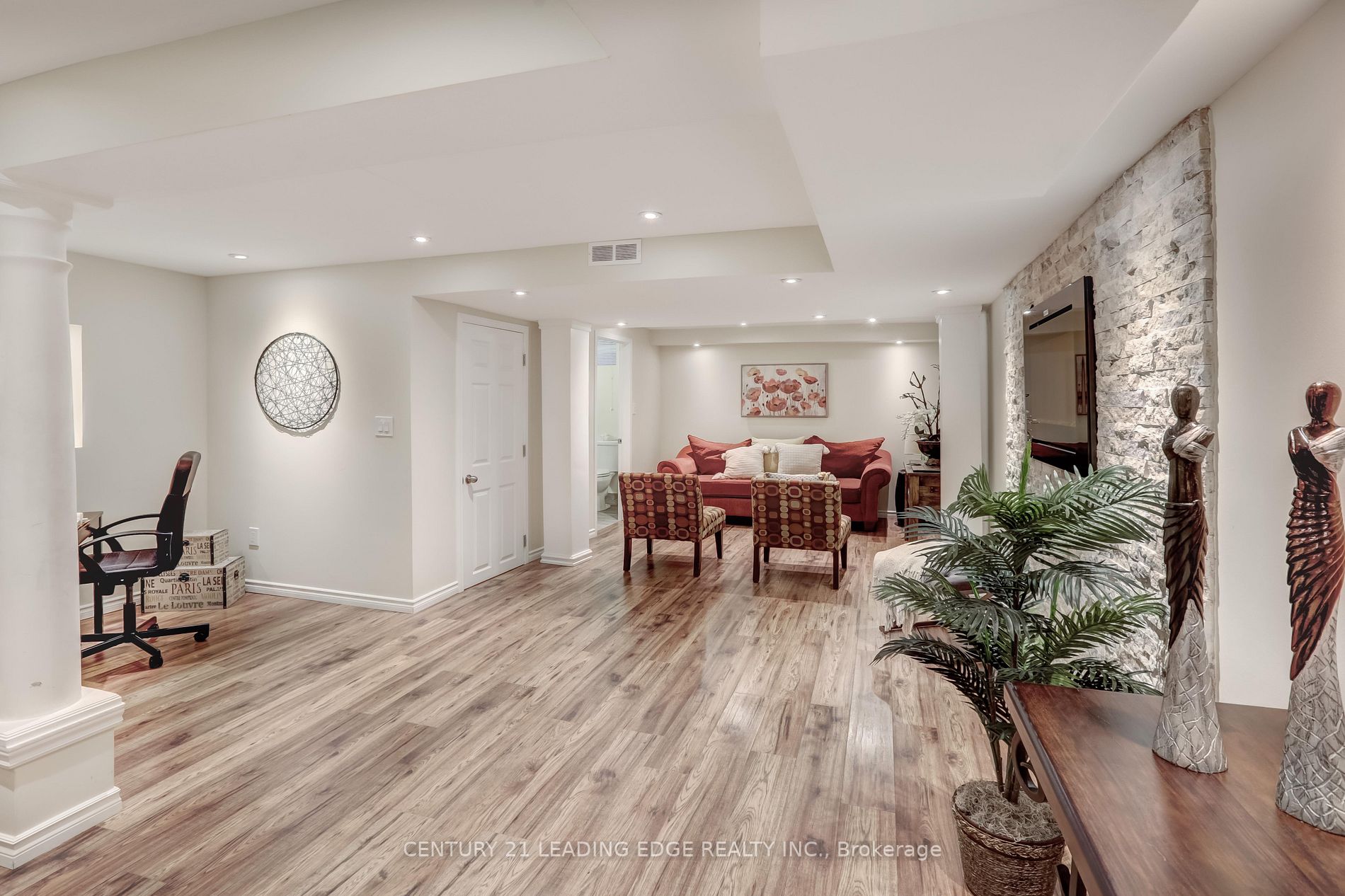4843 Verdi St