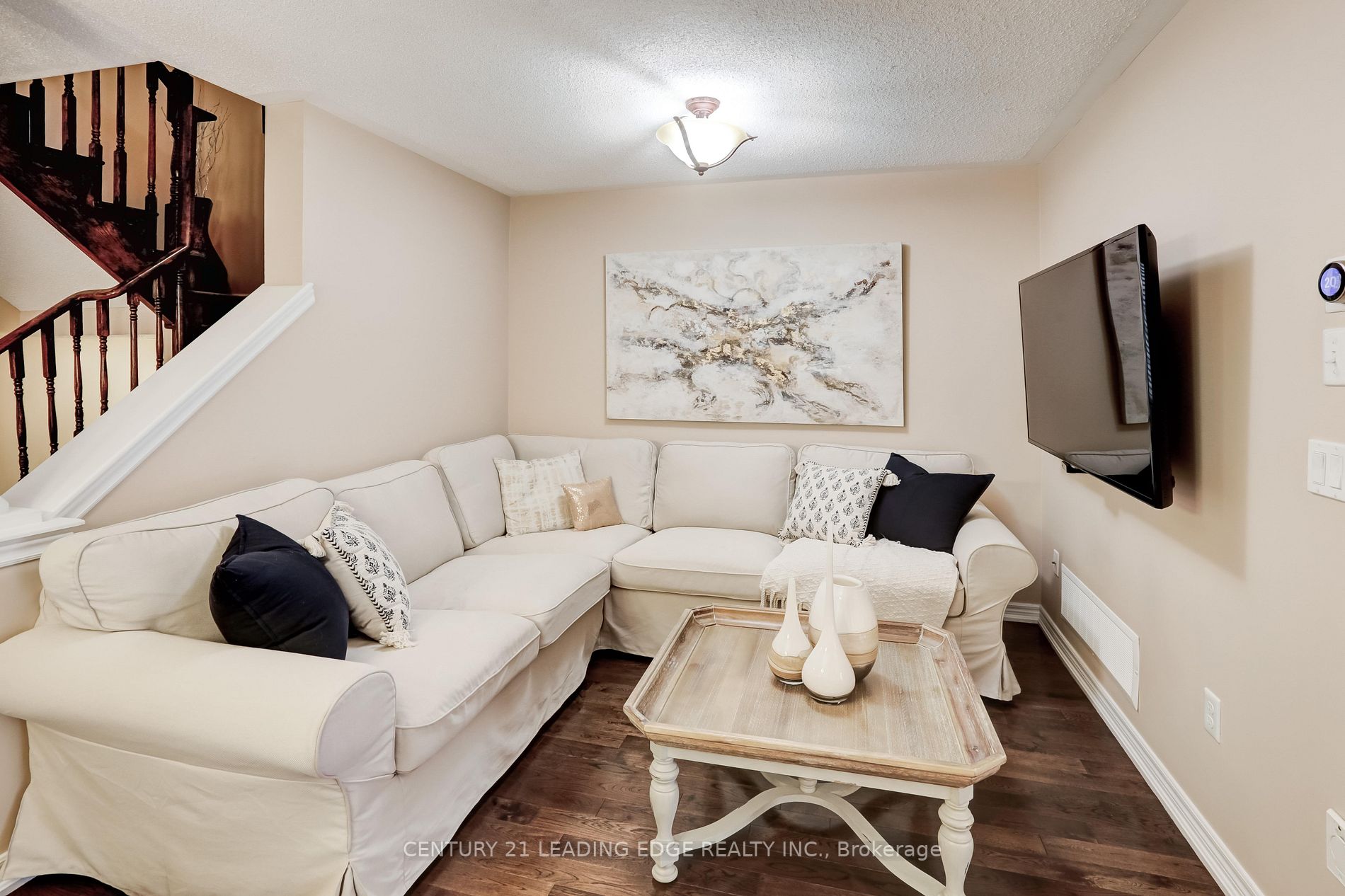 4843 Verdi St
