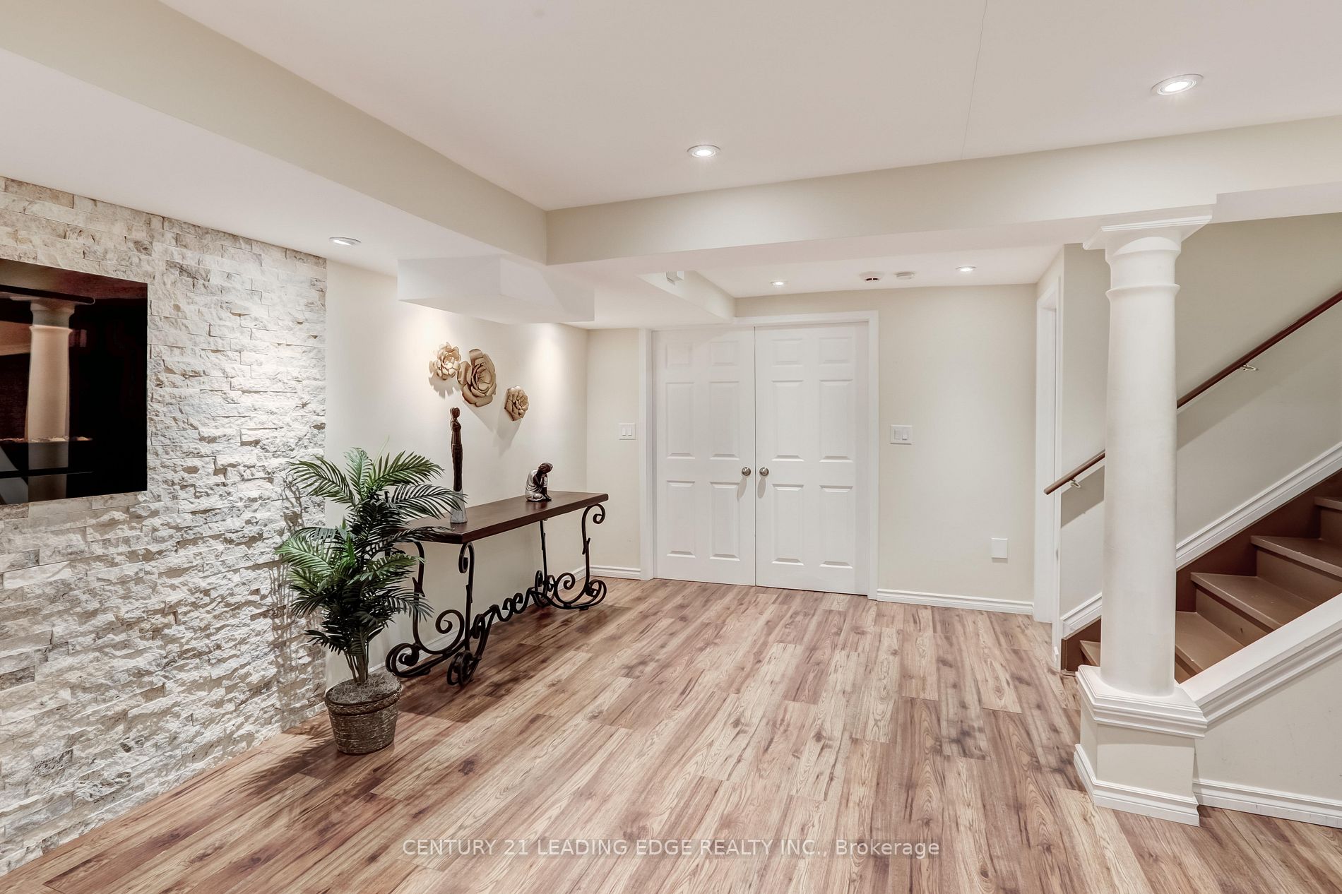 4843 Verdi St