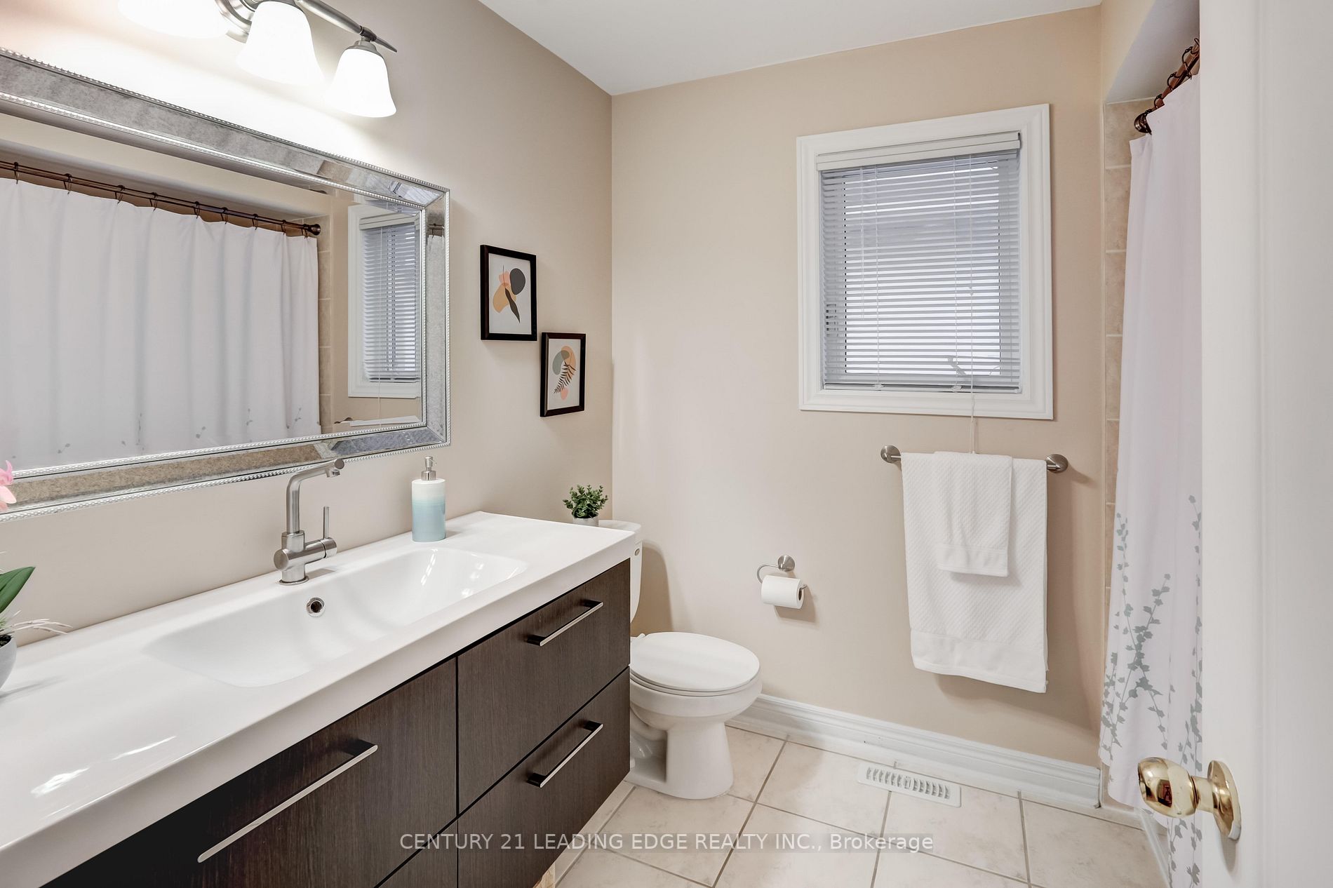 4843 Verdi St
