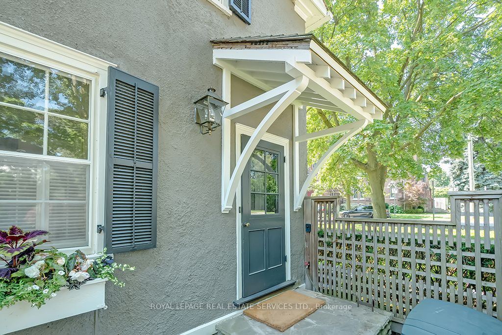 53 Thomas Street