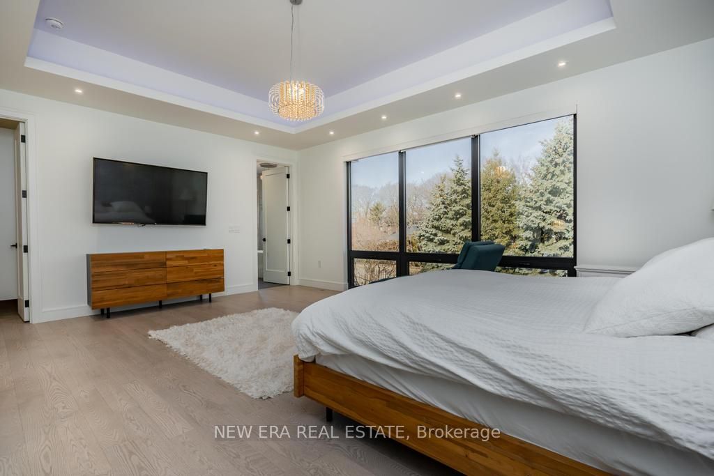 14 Edgecroft Rd