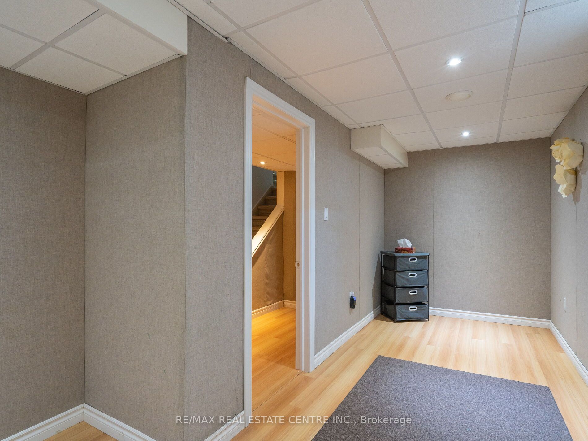 1442 Winterbourne Dr