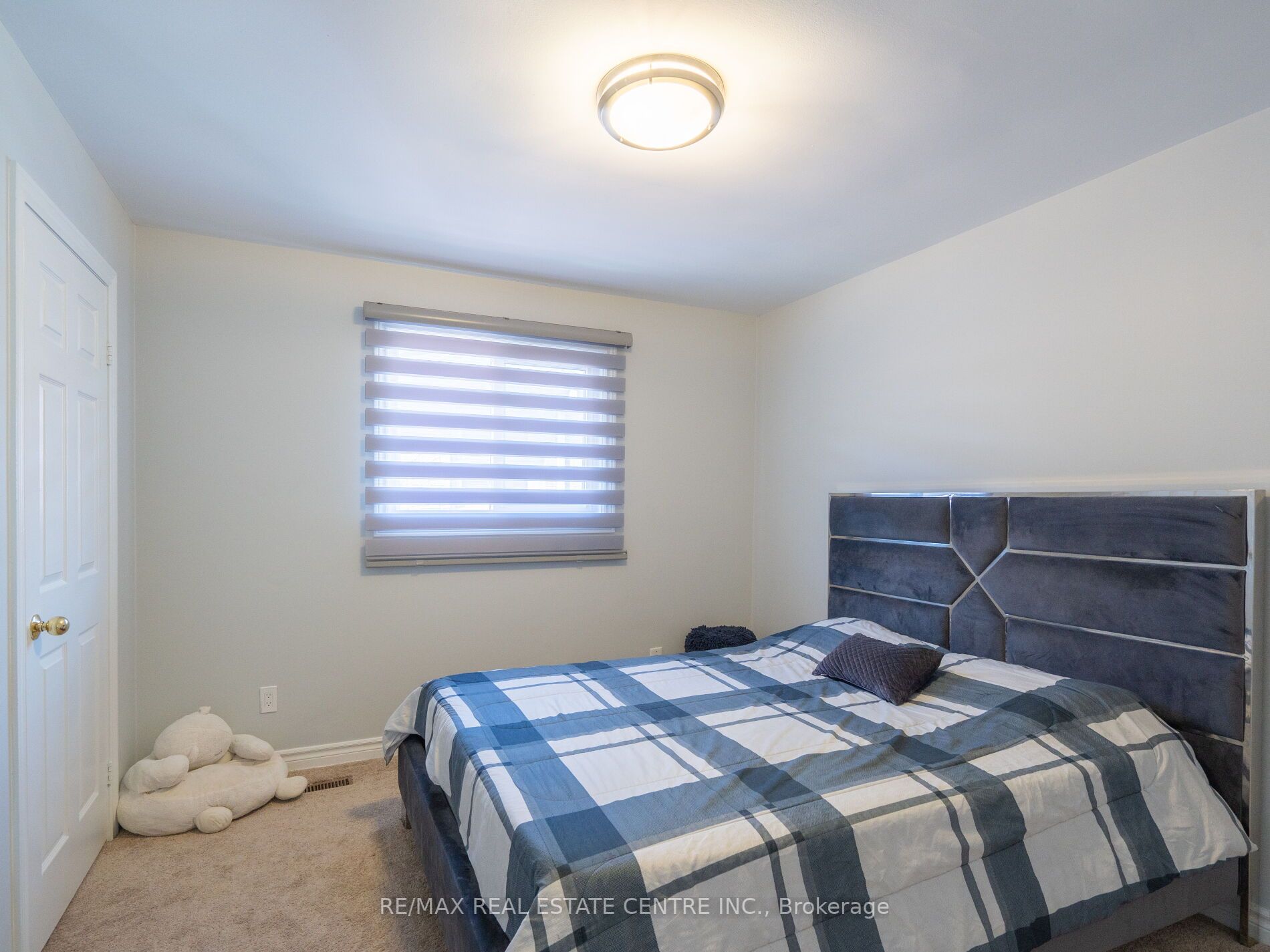 1442 Winterbourne Dr