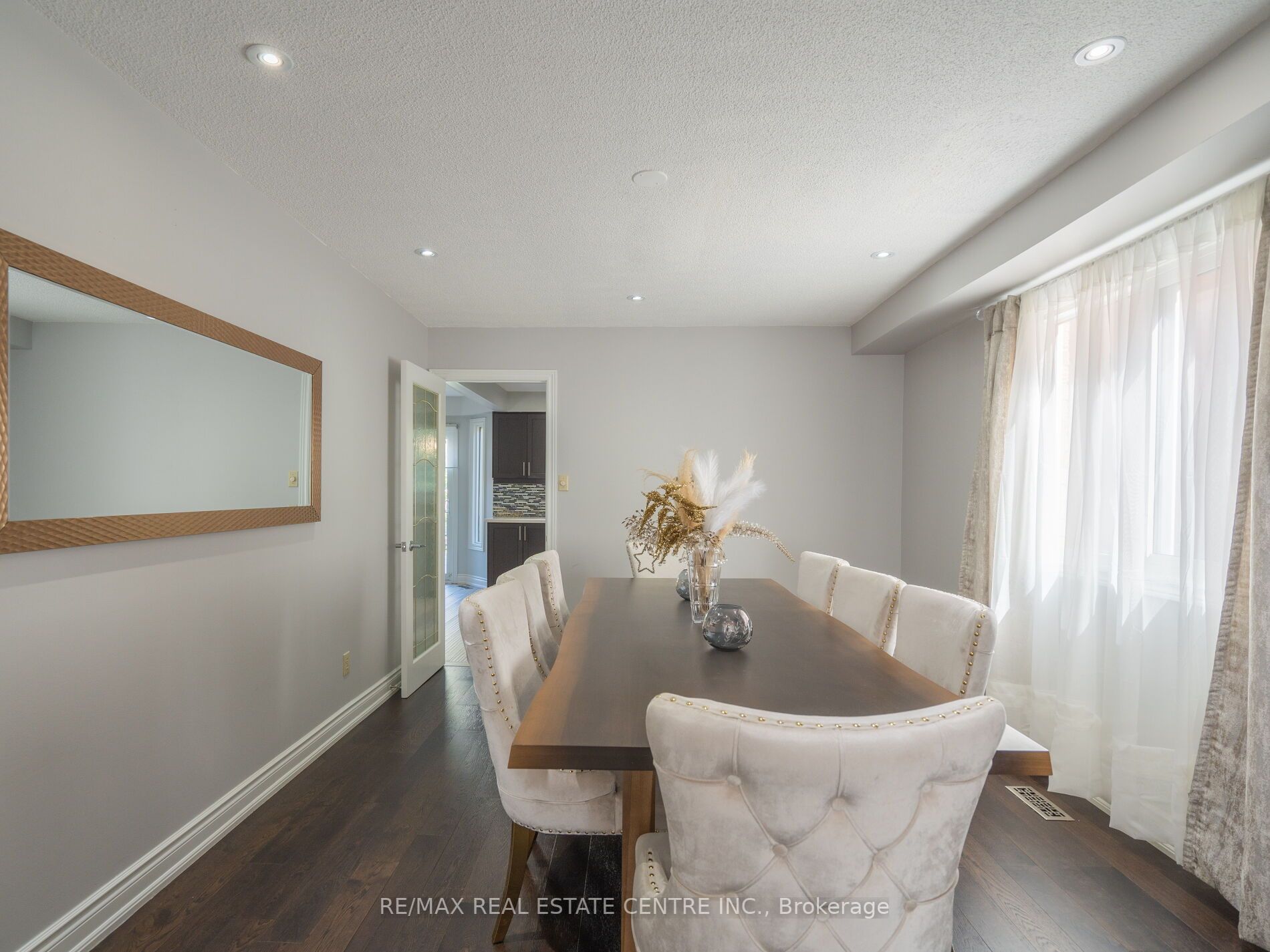1442 Winterbourne Dr