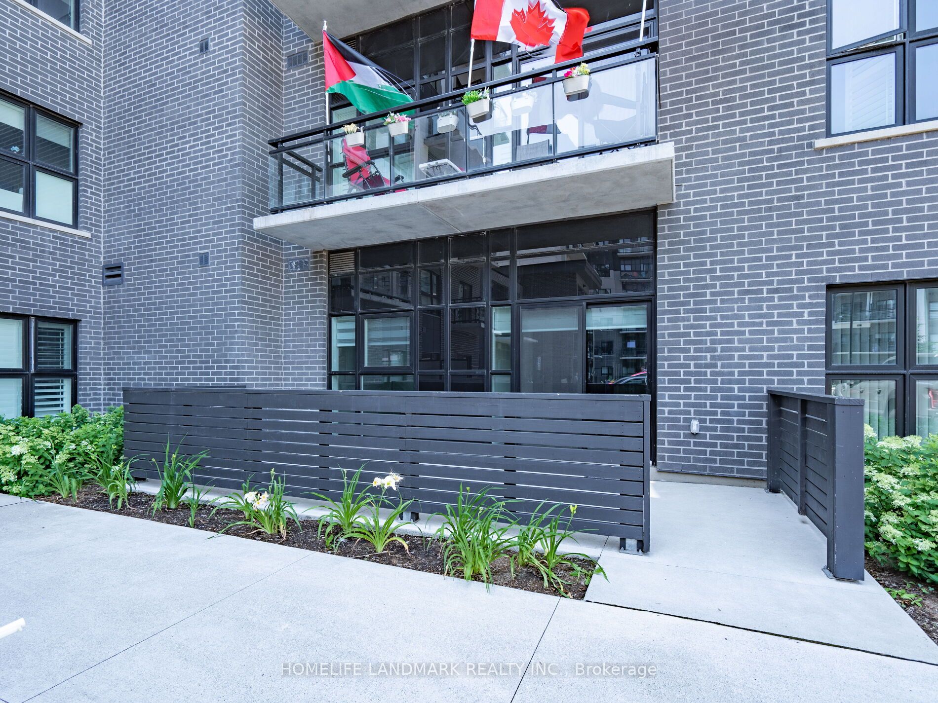 102 Grovewood Common, #135