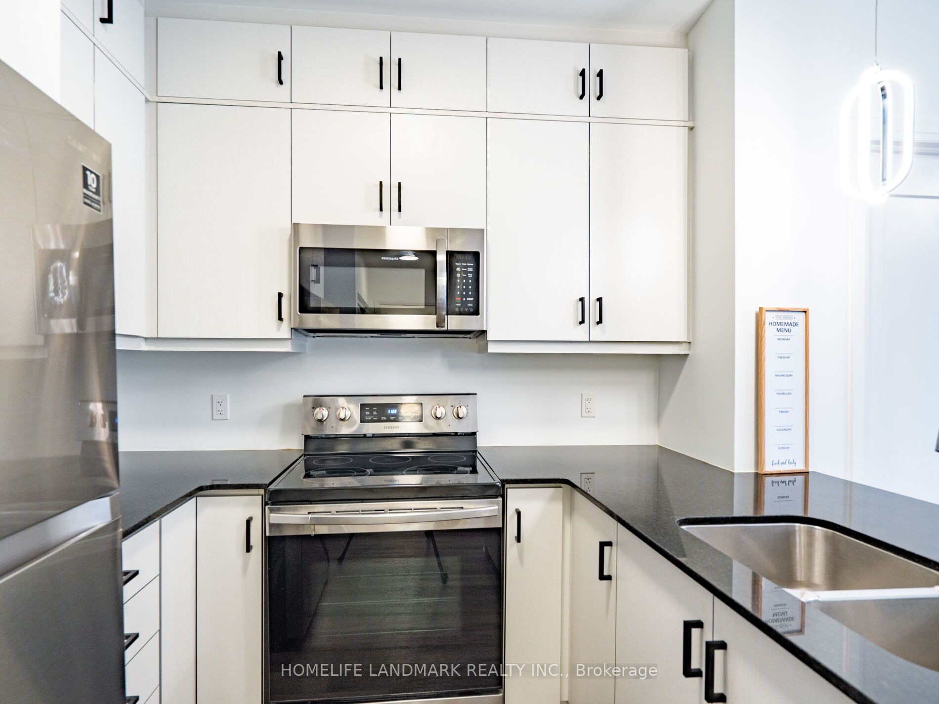 102 Grovewood Common, #135