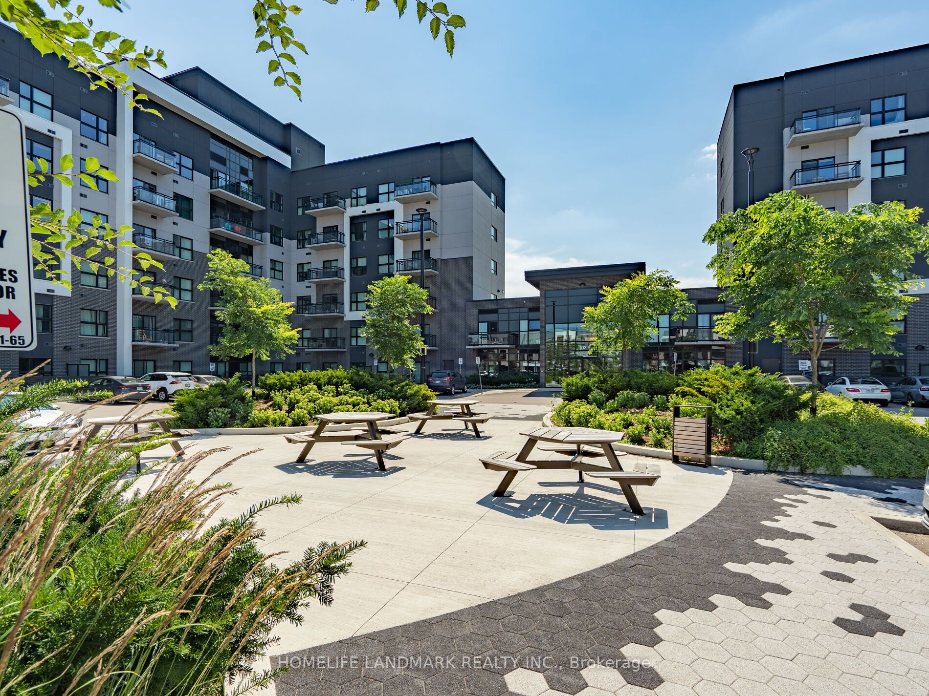 102 Grovewood Common, #135