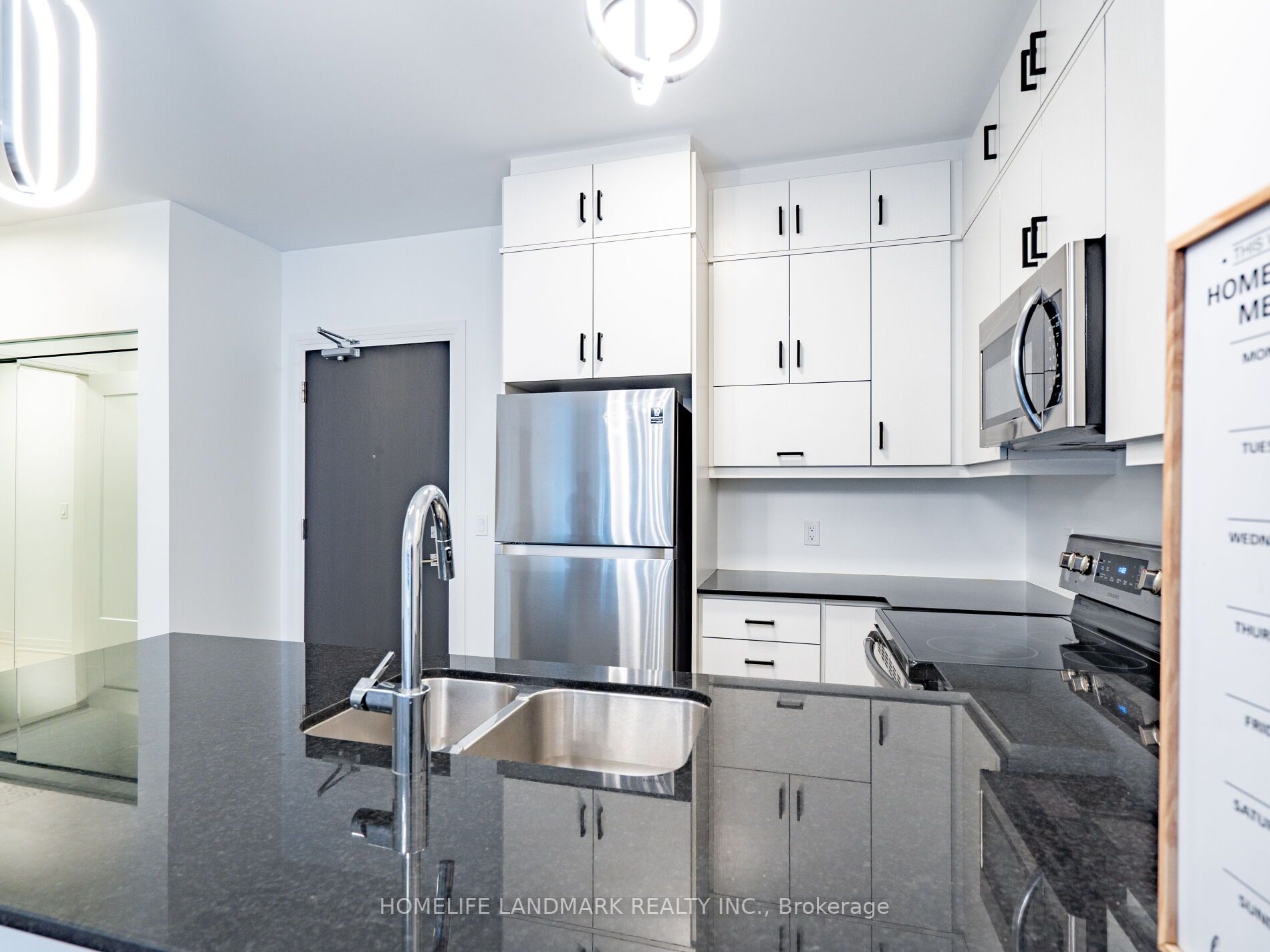 102 Grovewood Common, #135