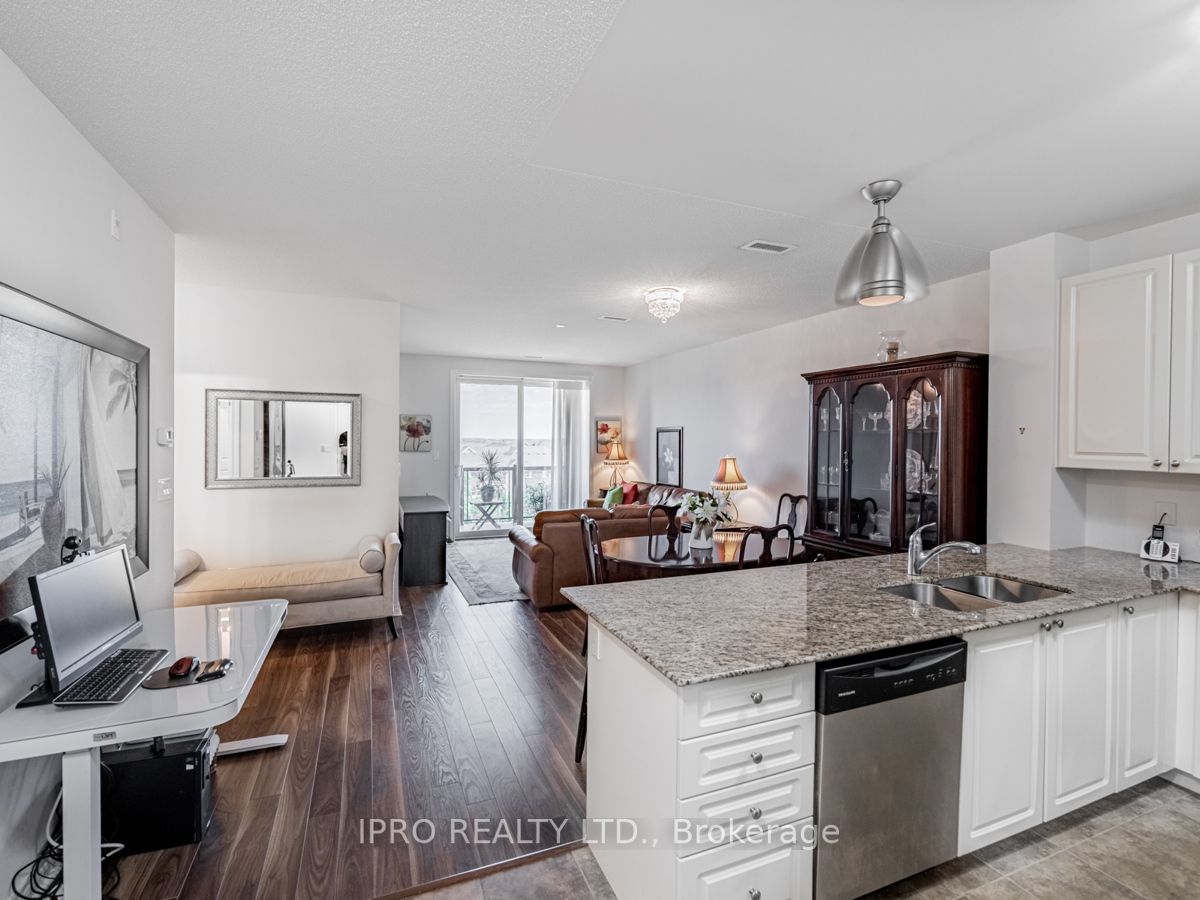 Listing W6656048 - Large Photo # 3