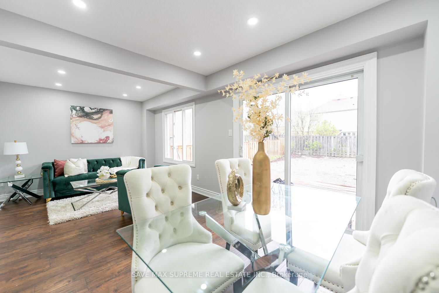 7132 Salme Dr