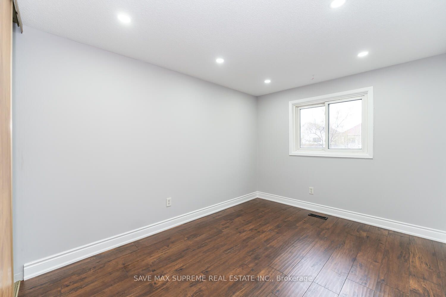 7132 Salme Dr
