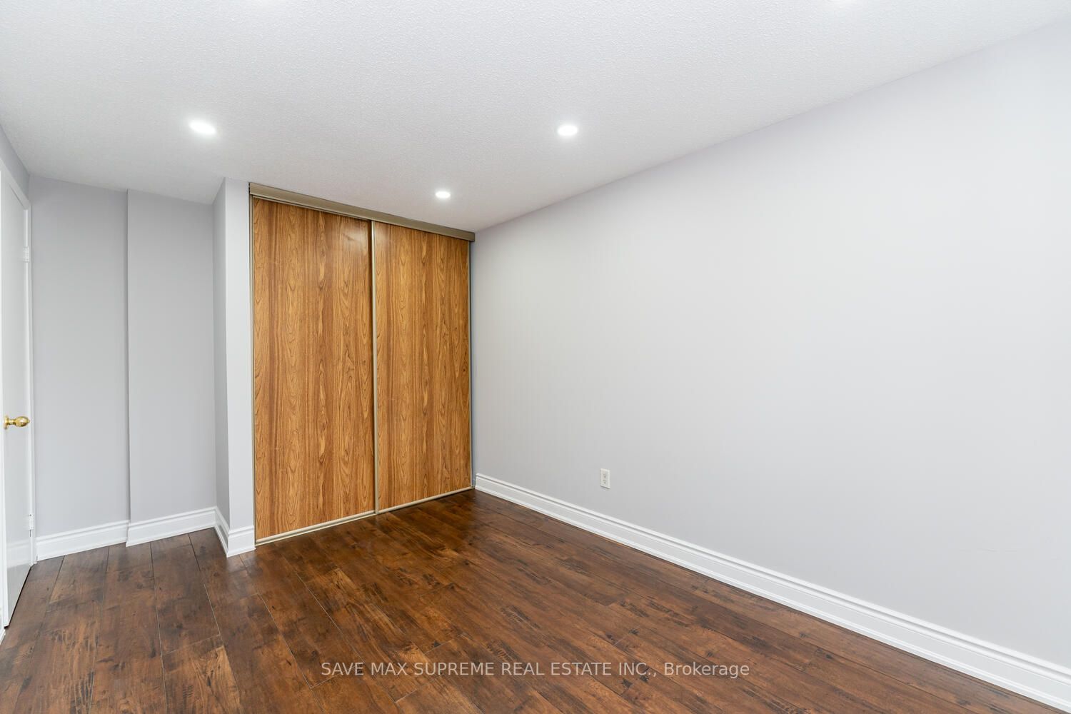 7132 Salme Dr