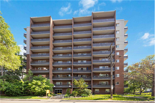 15 Elizabeth St N, Mississauga