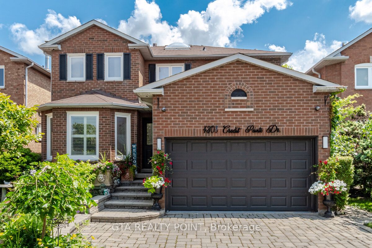 Listing W6656624 - Large Photo # 1