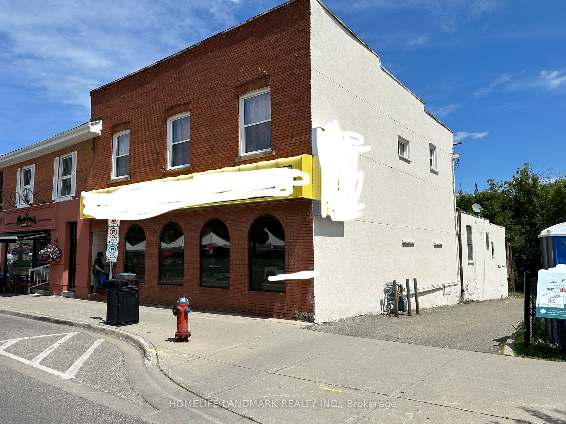 109 Main St S