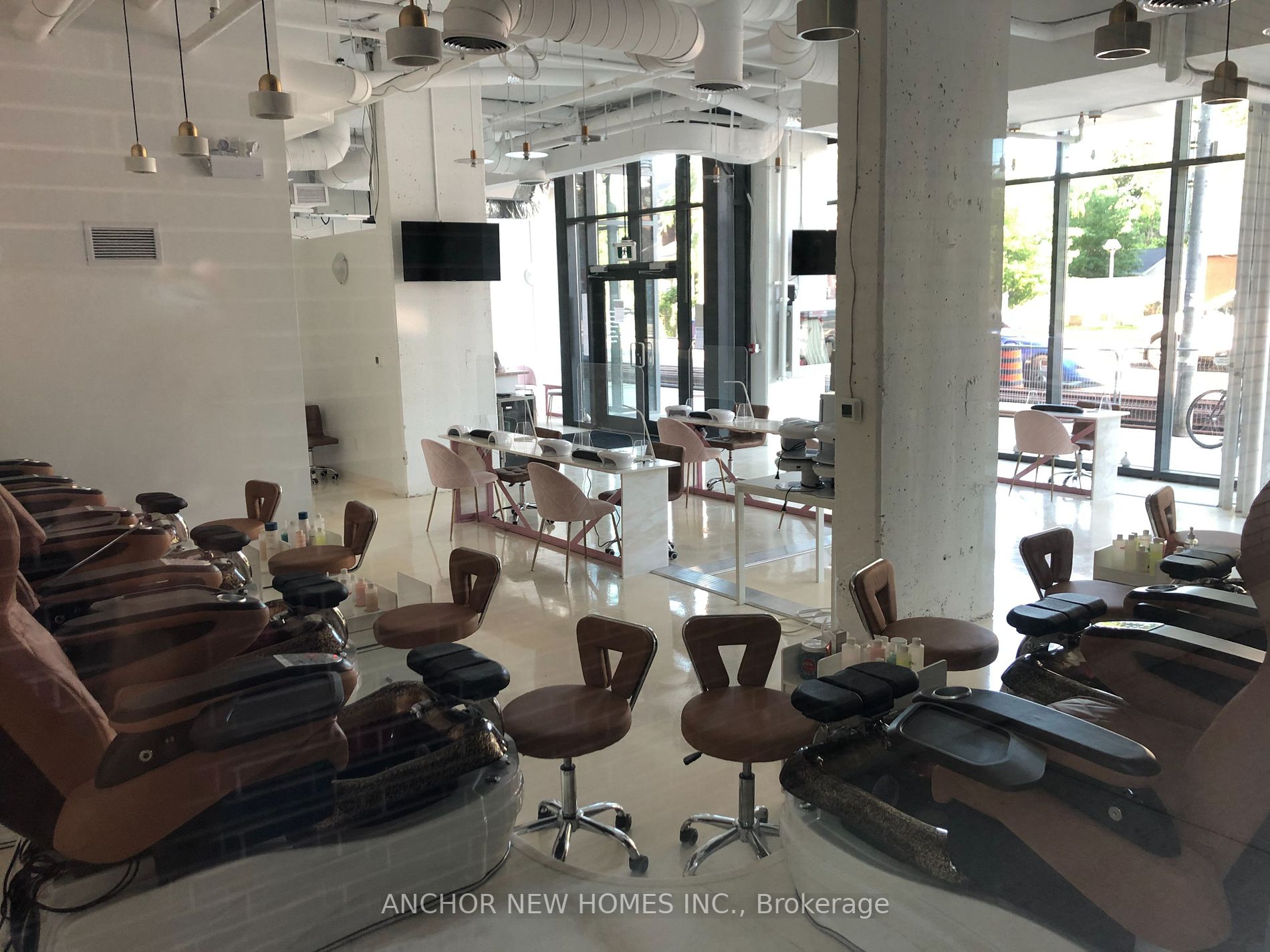 38 Howard Park Ave, #146
