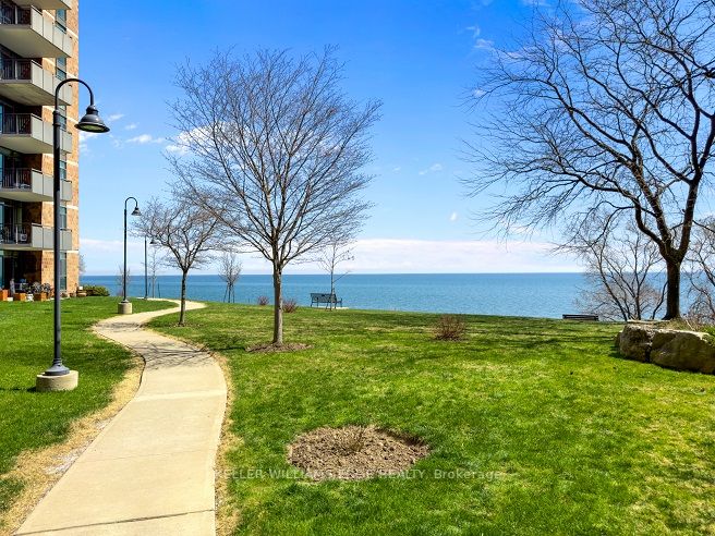 5250 Lakeshore Rd, #607