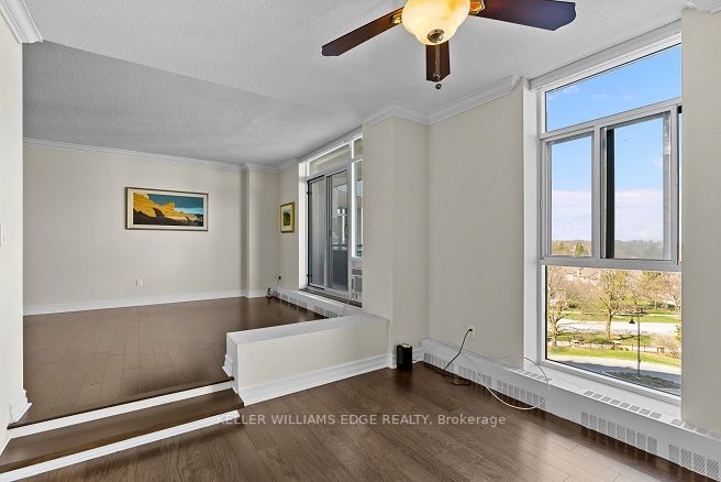 5250 Lakeshore Rd, #607