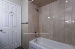 12 Ridgemore Cres