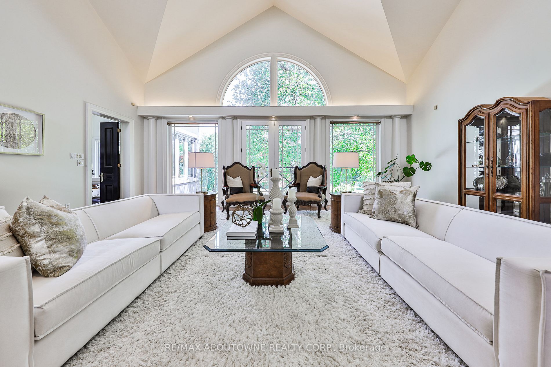 4217 Bridlepath Tr