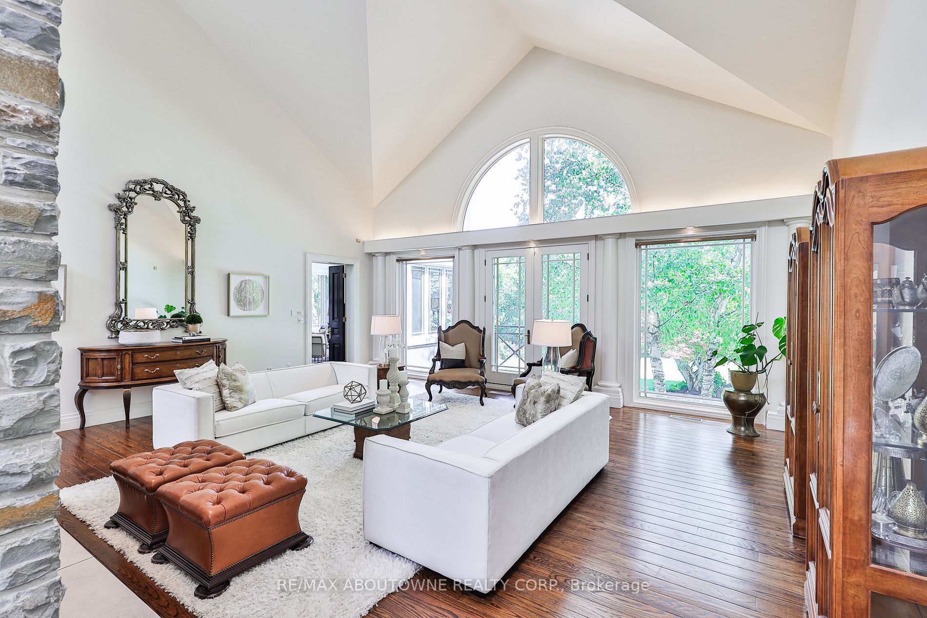 4217 Bridlepath Tr