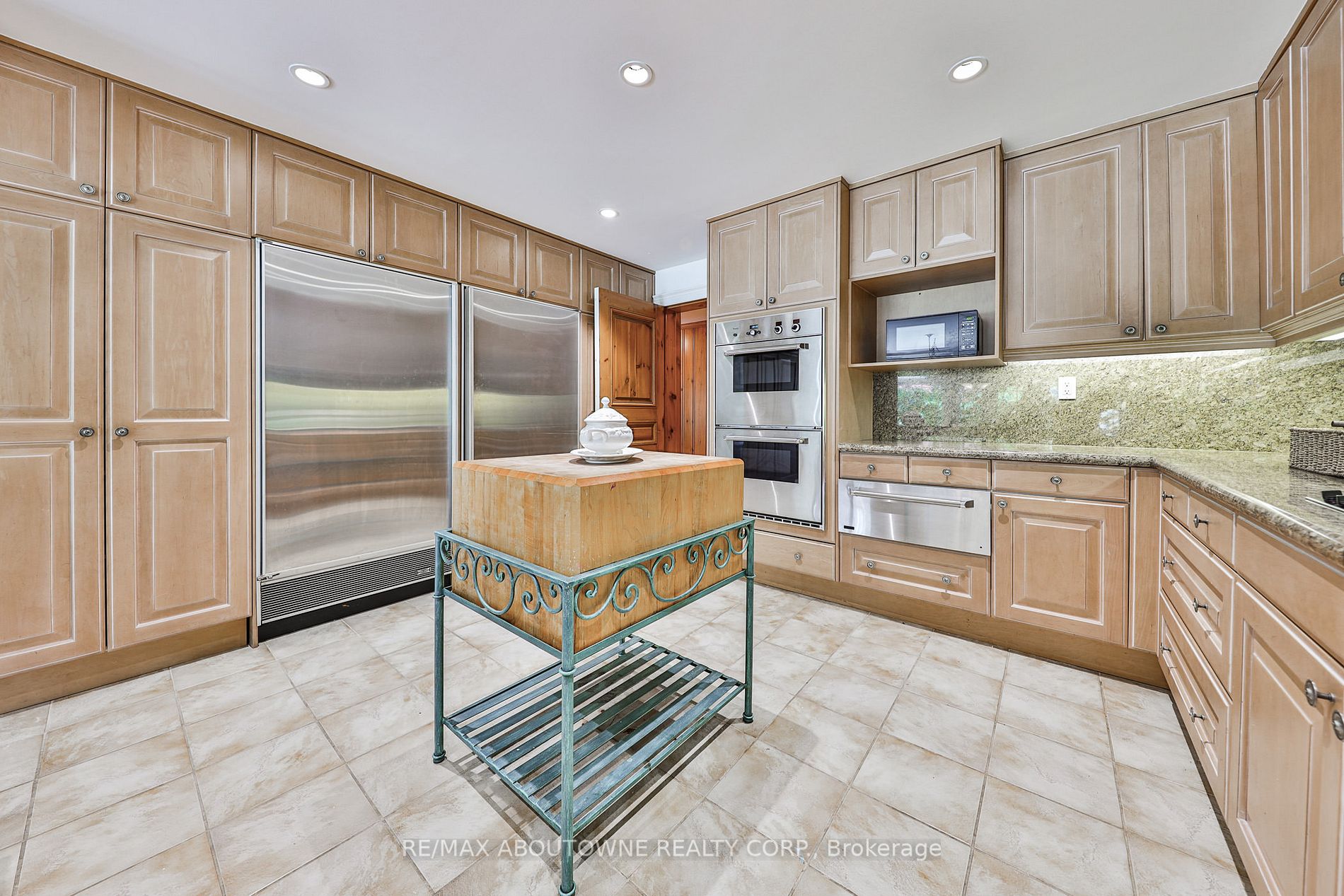 4217 Bridlepath Tr