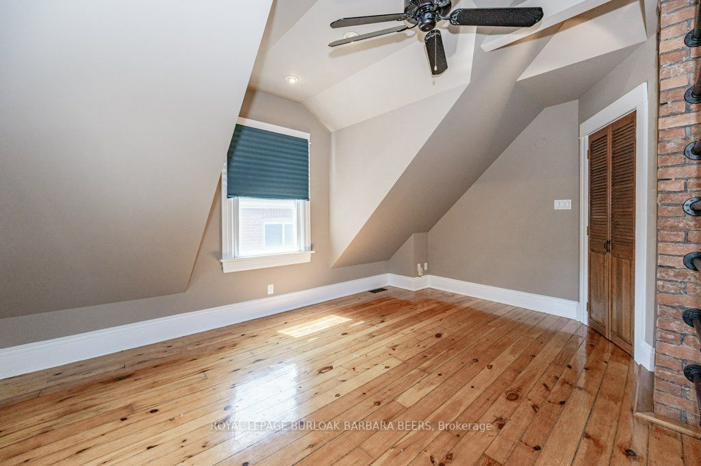 549 Burlington Ave