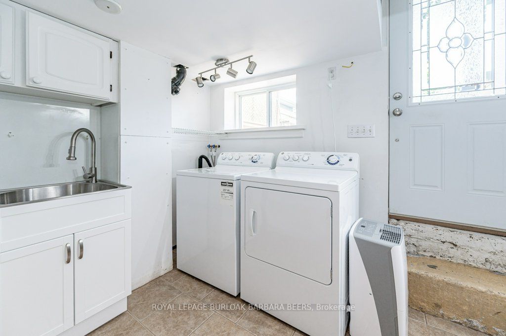 549 Burlington Ave