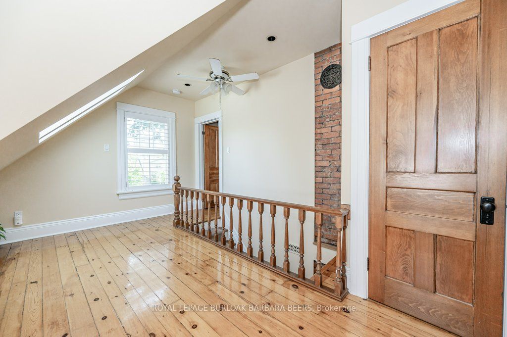 549 Burlington Ave