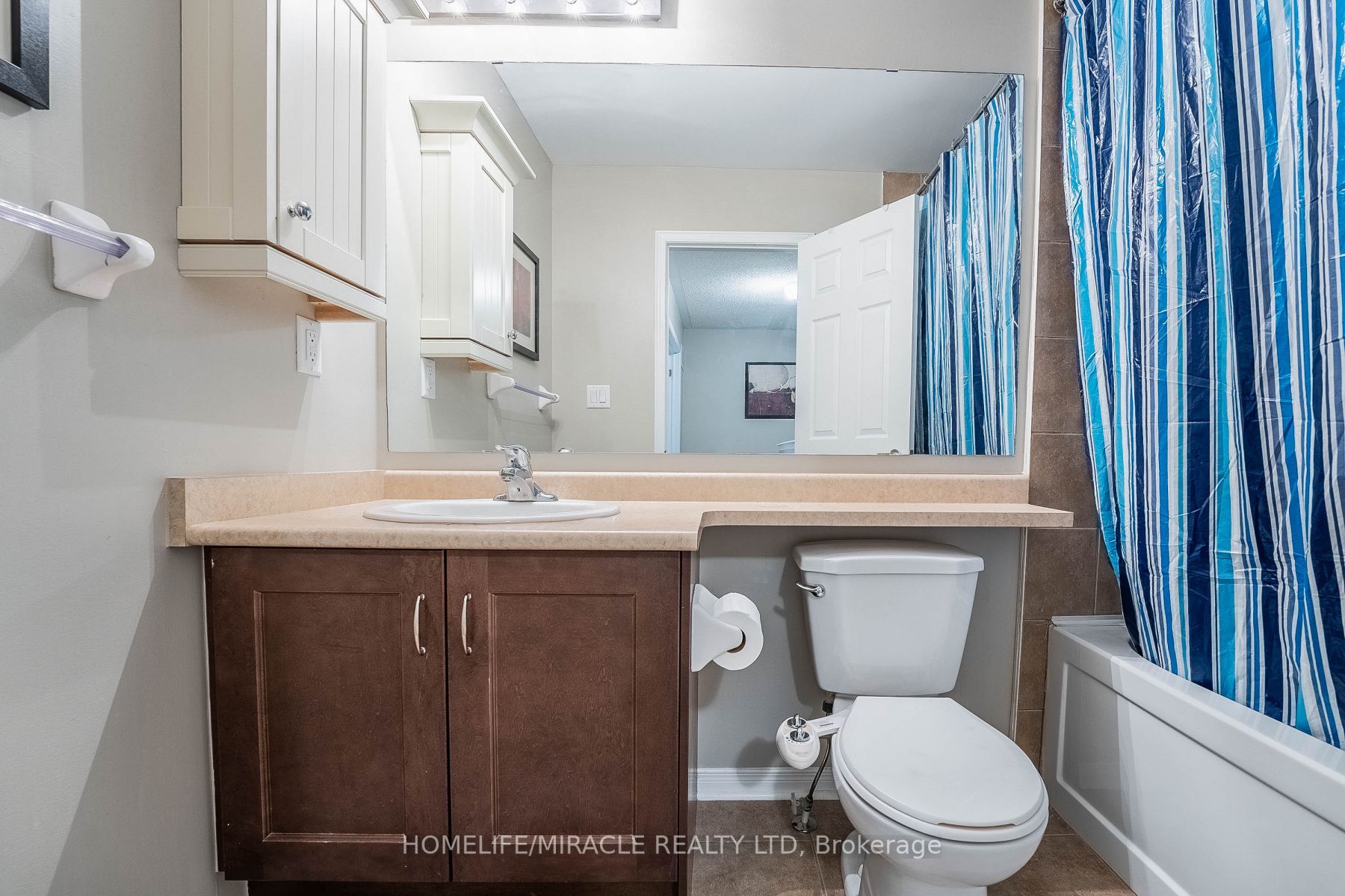 5 Armstrong Street, #25