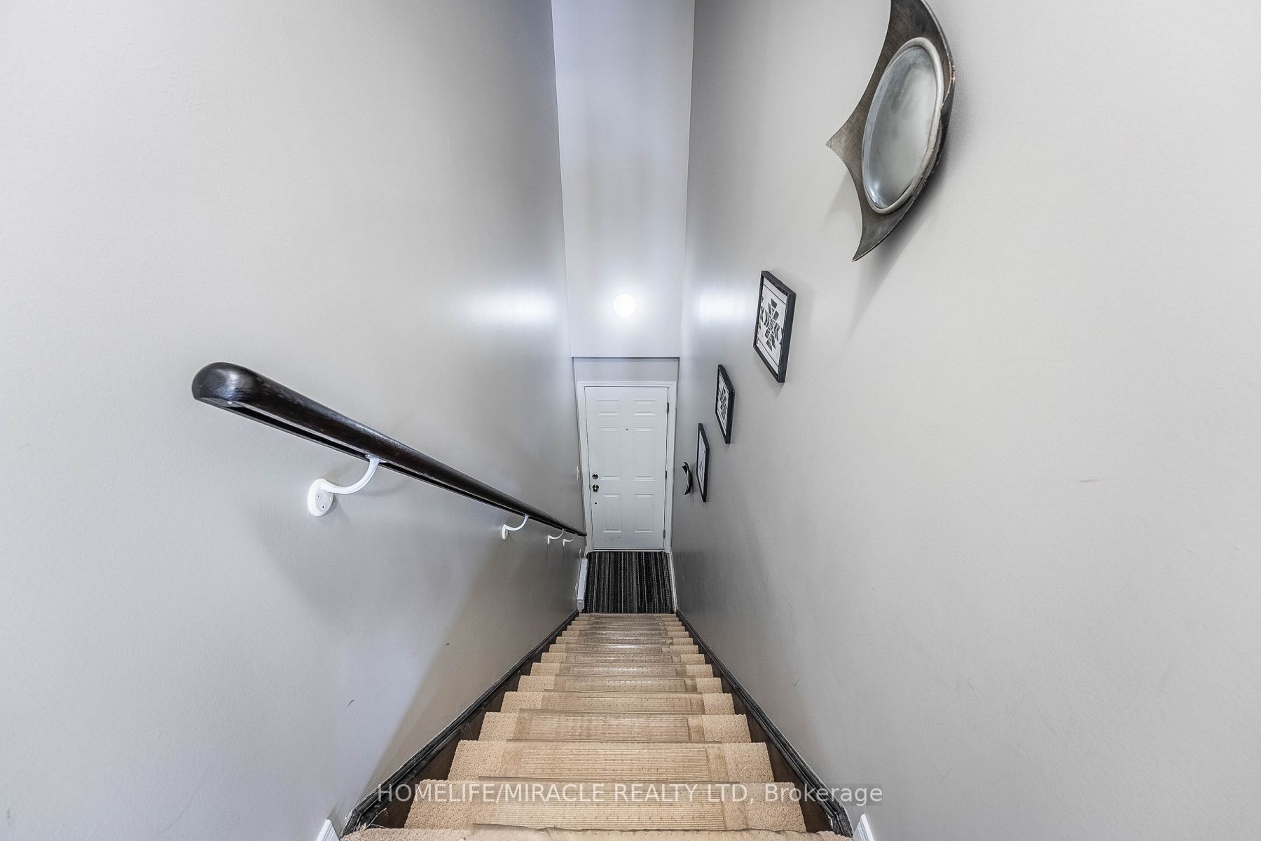 5 Armstrong Street, #25