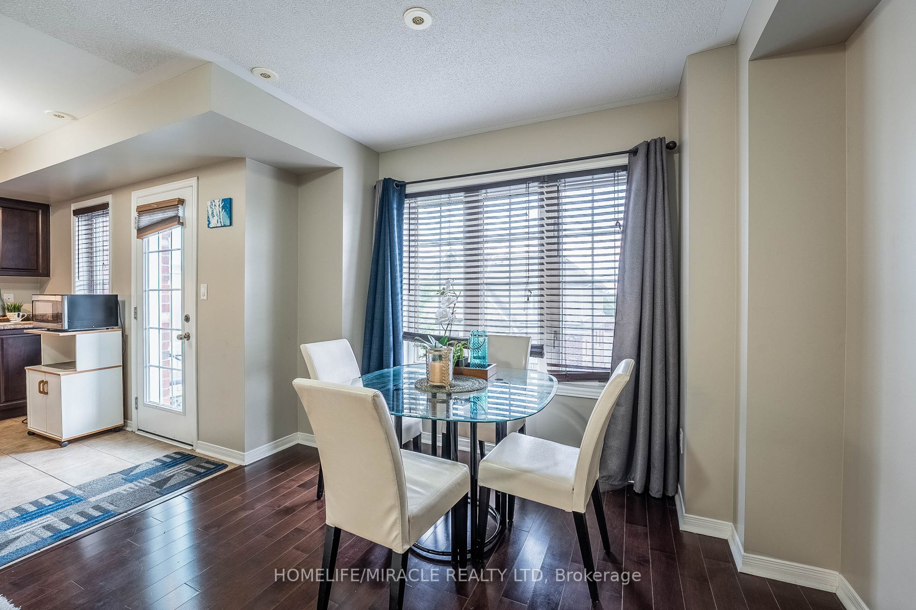 5 Armstrong Street, #25