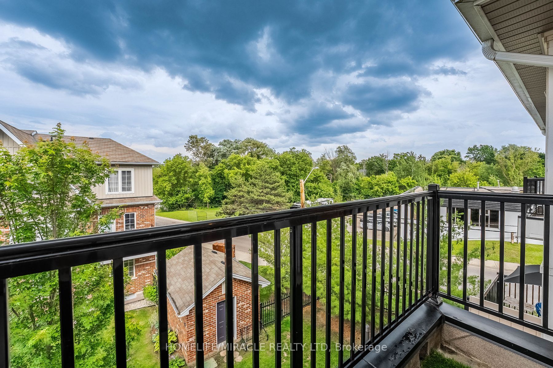 5 Armstrong Street, #25