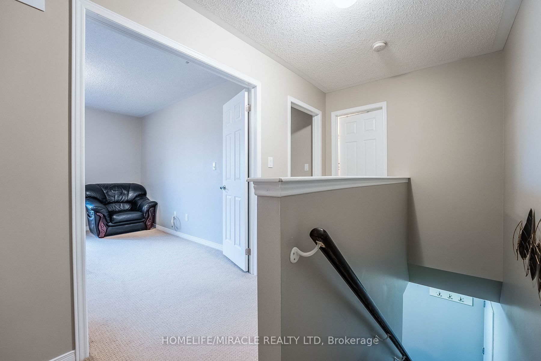 5 Armstrong Street, #25
