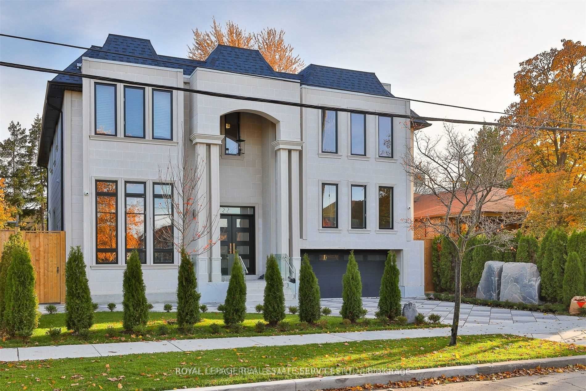 61 Dane Ave