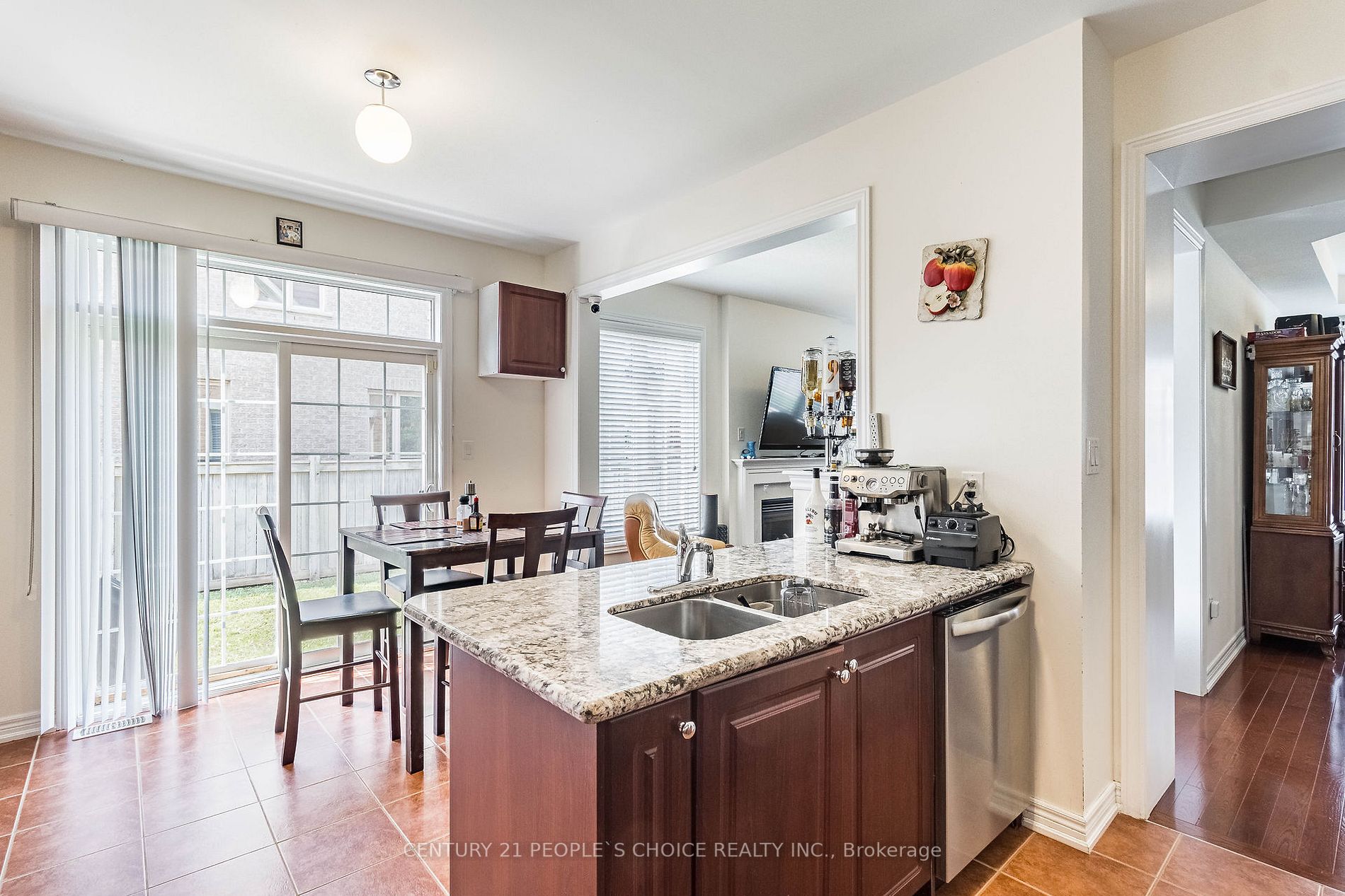 56 Bellcrest Rd