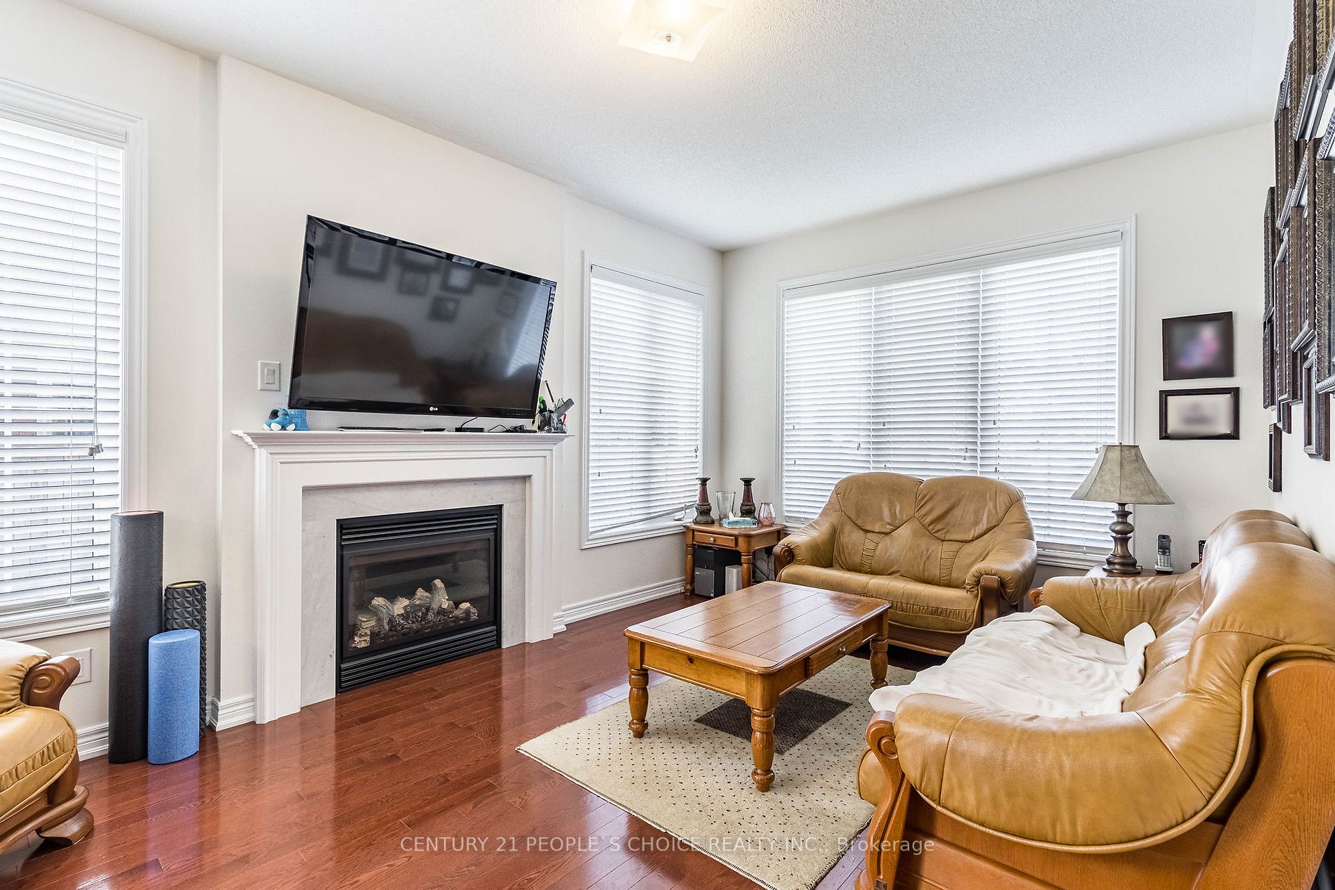 56 Bellcrest Rd