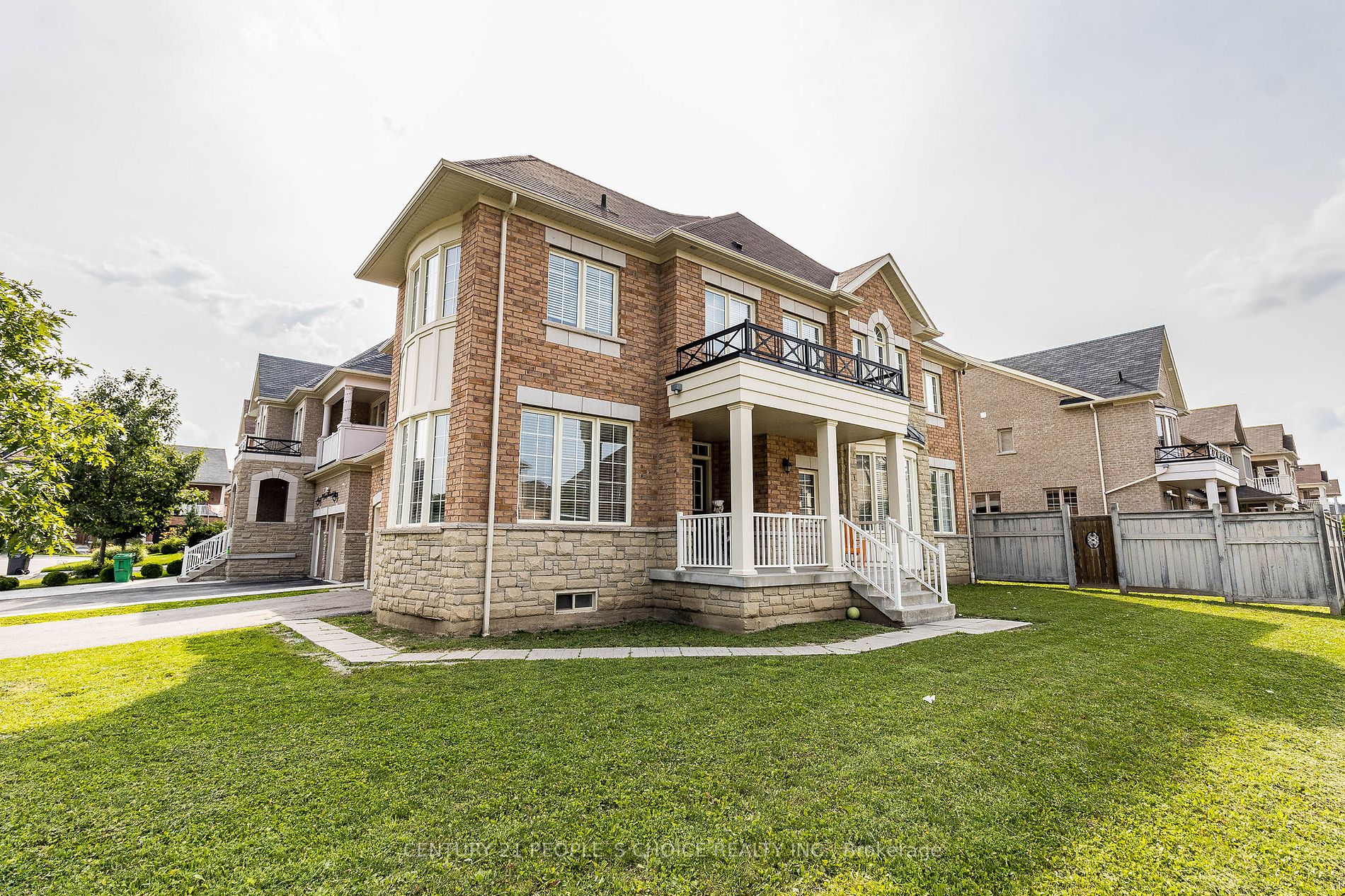 56 Bellcrest Rd