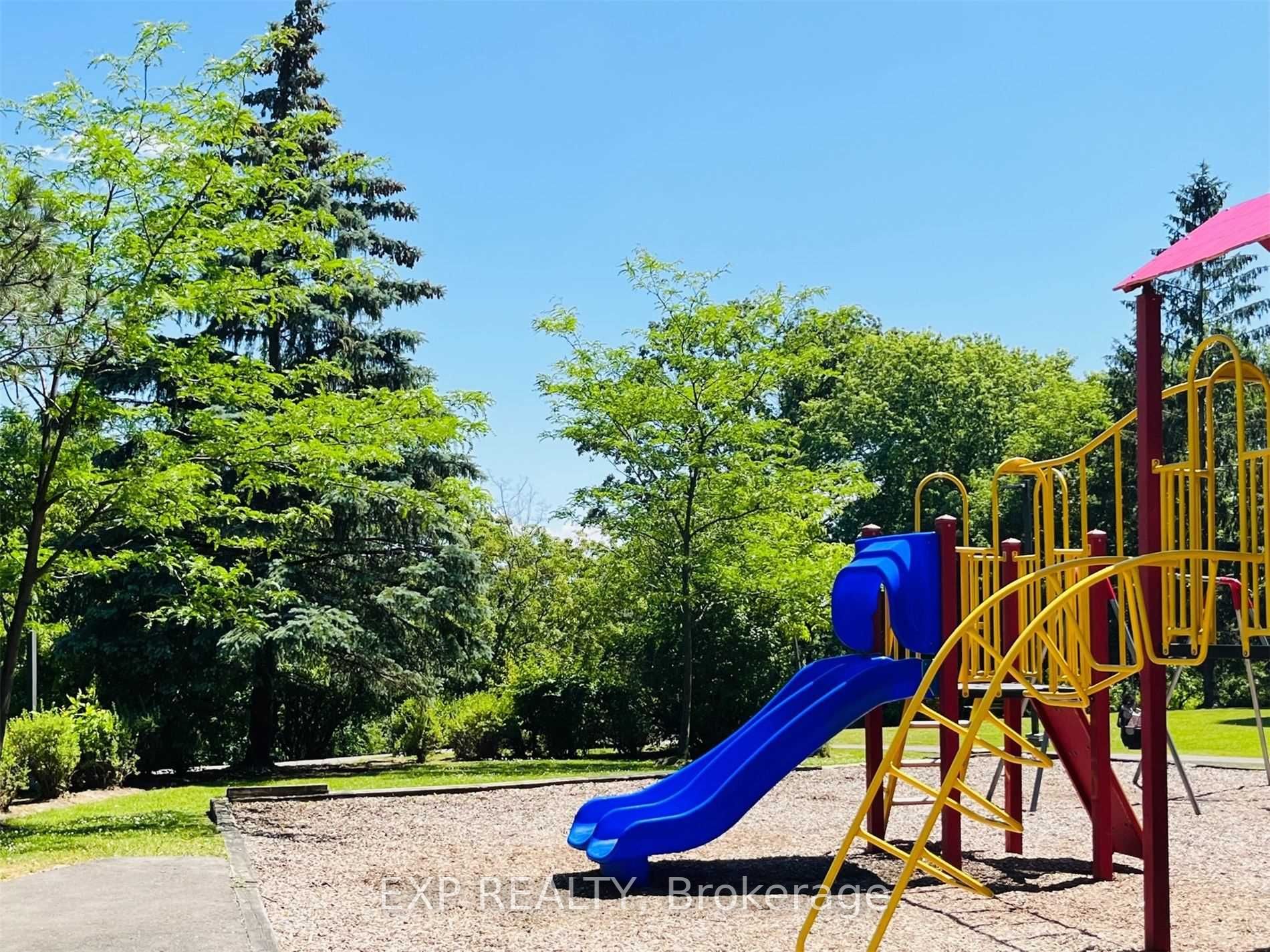 1 Rowntree Rd, #410