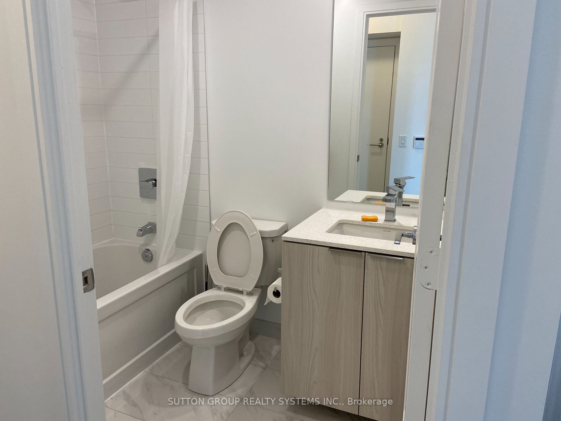 70 Annie Craig Dr, #3408