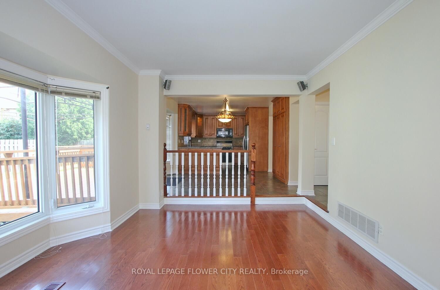 20 Burt Dr