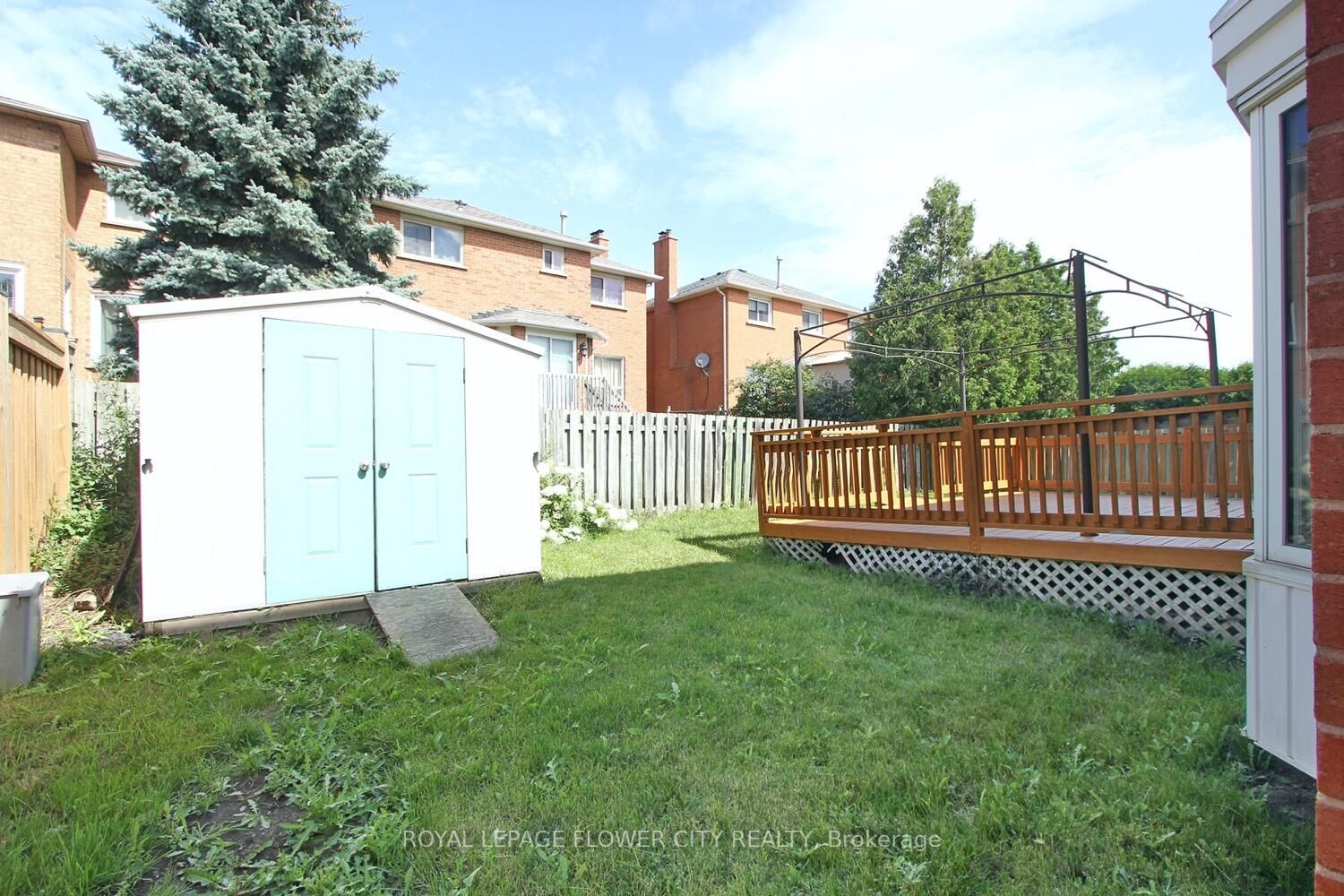 20 Burt Dr