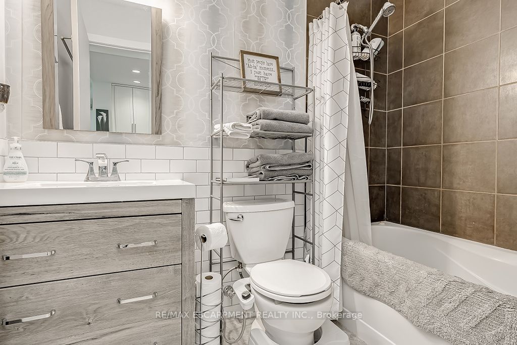 Listing W6660984 - Large Photo # 27