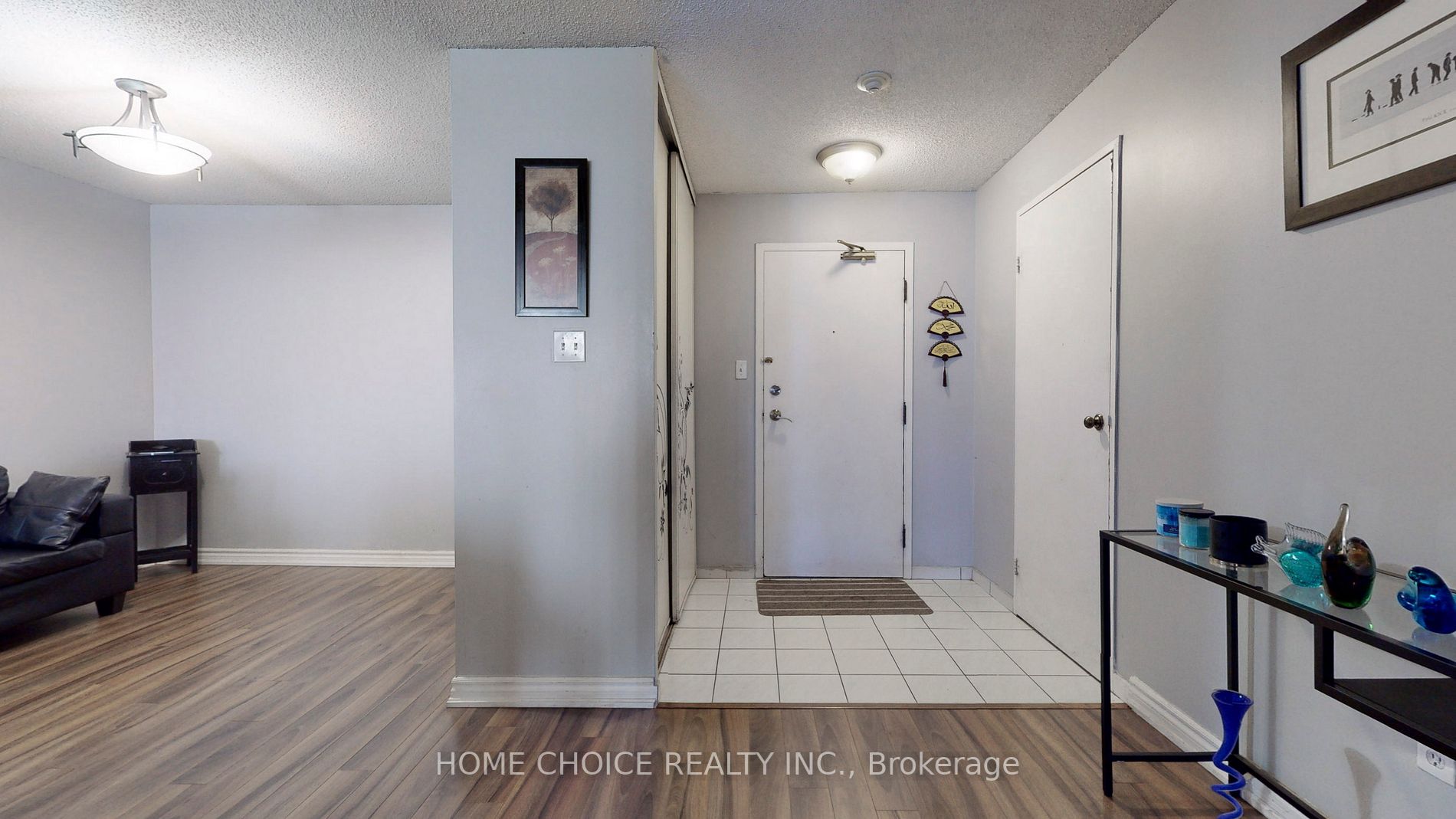 1 Rowntree Rd, #910