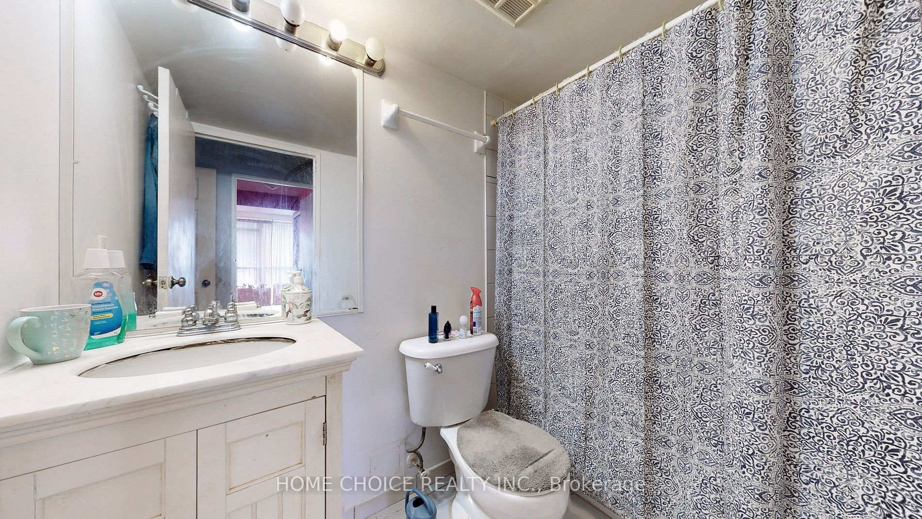 1 Rowntree Rd, #910
