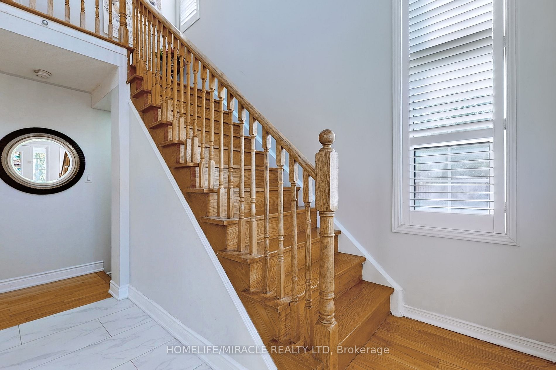 2 Clovercrest Drive