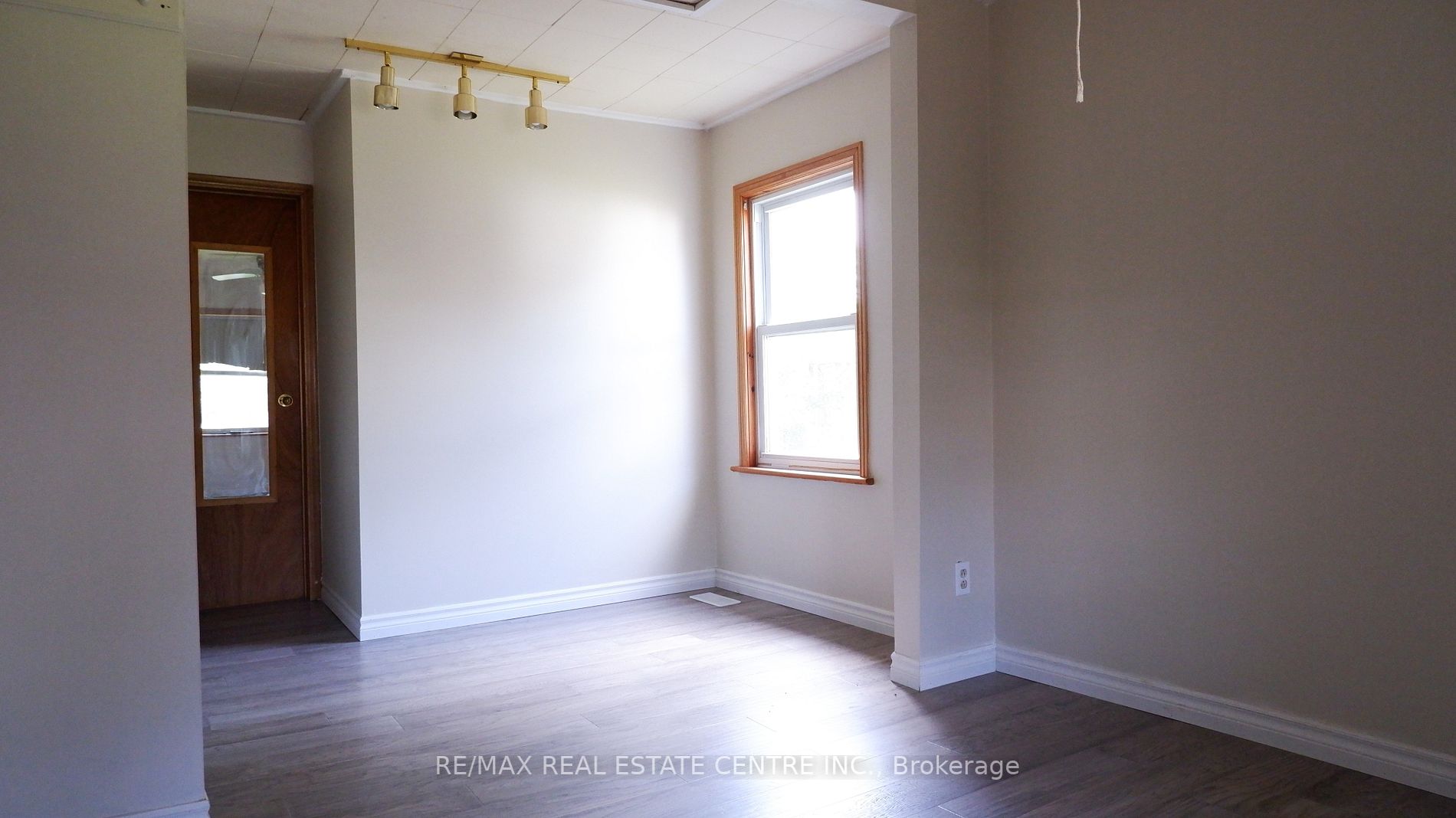 38 Confederation St, #1