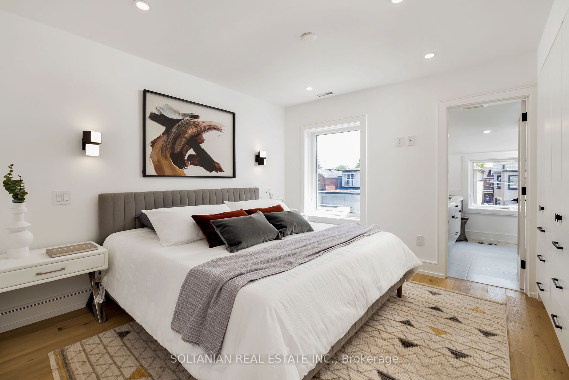 37 Burnfield Ave