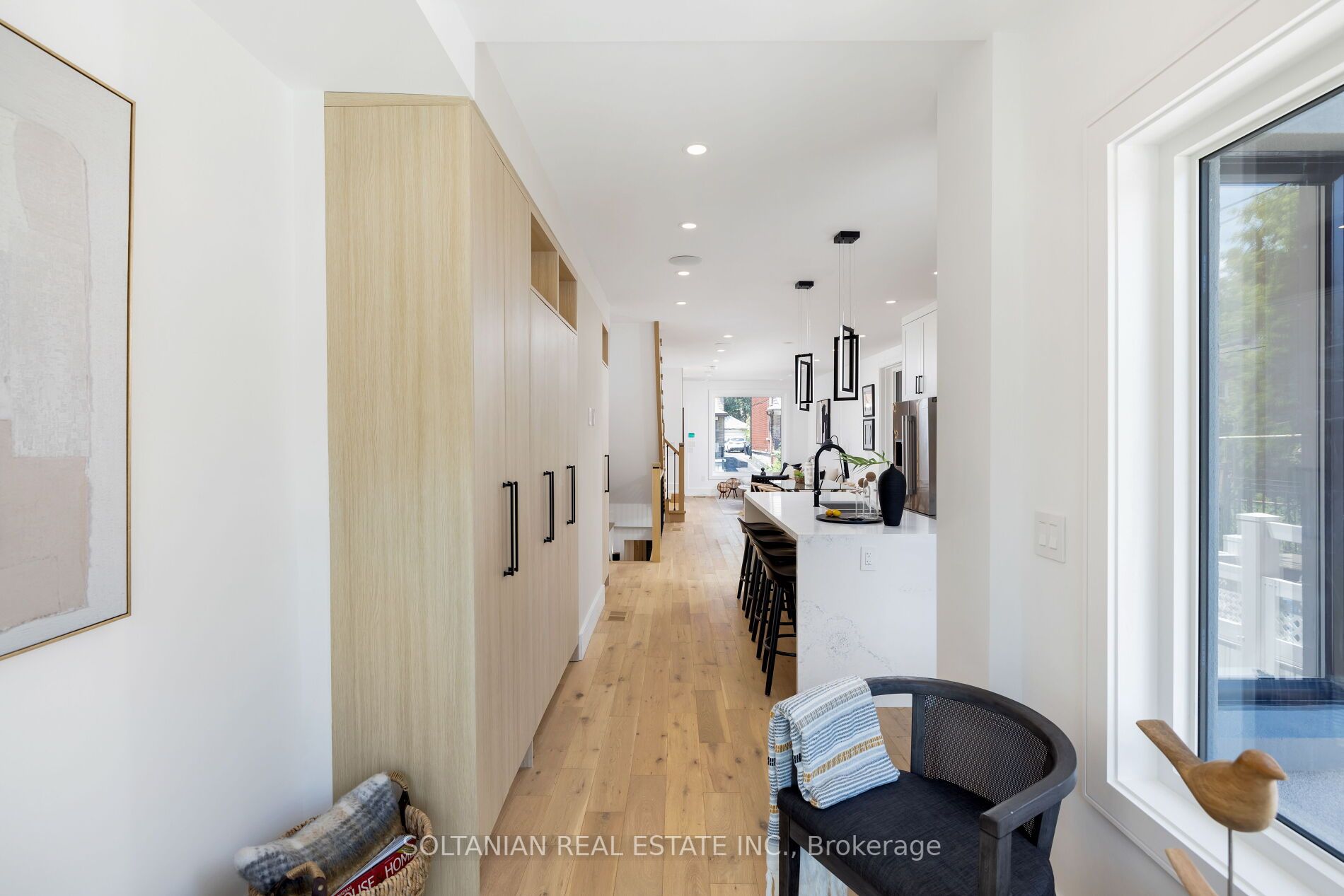 37 Burnfield Ave